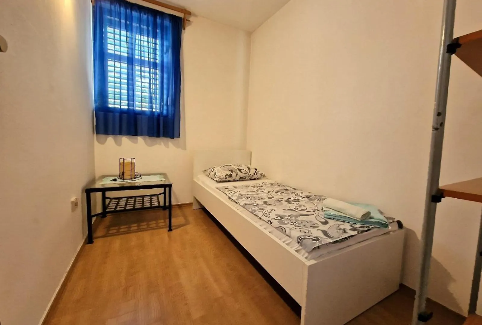 Apartments With A Parking Space Barbat, Rab - 22217 Rab Town 0*,