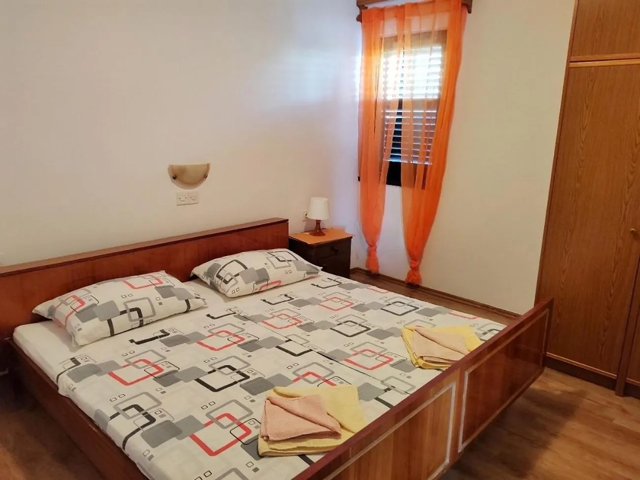 Apartments With A Parking Space Barbat, Rab - 22217 Rab Town 0*,